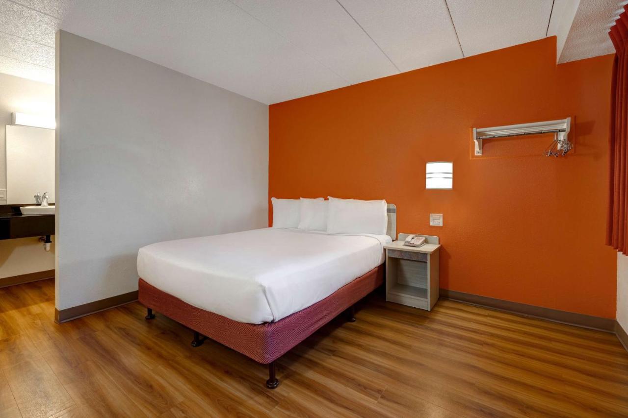 Motel 6-Lakeville, Mn - South - Lakeville Luaran gambar